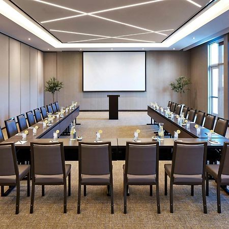 Springhill Suites By Marriott Los Angeles Downey Exterior photo